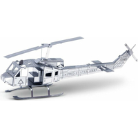 METAL EARTH 3D puzzle Vrtulník Bell UH-1 Huey