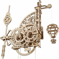 UGEARS 3D puzzle Aero Clock s kyvadlem 320 dílků