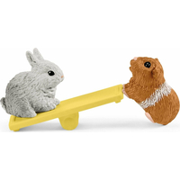 SCHLEICH Farm World® 42500 Oplocená aréna pro králíky a morčata