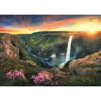 TREFL Puzzle Vodopád Háifoss, Island 2000 dílků
