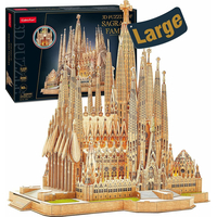 CUBICFUN Svítící 3D puzzle Sagrada Família 696 dílků