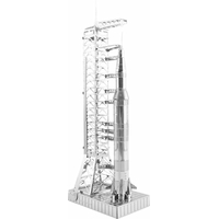 METAL EARTH 3D puzzle Apollo Saturn V s rampou