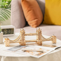 ROBOTIME Rolife Svítící 3D dřevěné puzzle Tower Bridge 113 dílků