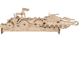 Ugears 3D dřevěné mechanické puzzle Brave UA Tractor