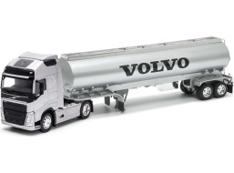 Welly VOLVO FH OIL TANKER 1:32 stříbrné