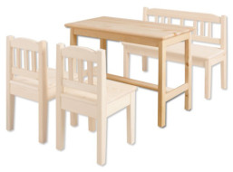 Dětský dřevěný jídelní stolek z masivu borovice