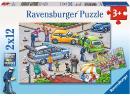 RAVENSBURGER Puzzle S modrým světlem na cestách 2x12 dílků