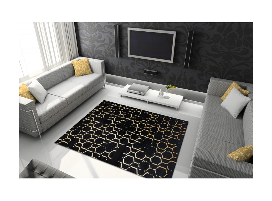 Kusový koberec Gloss 407C 86 glamour black/gold