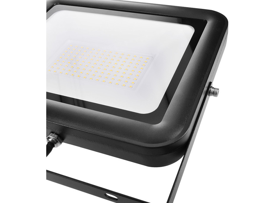 LED venkovní reflektor PRO s vysokým stojanem - 100W - 9200 lm
