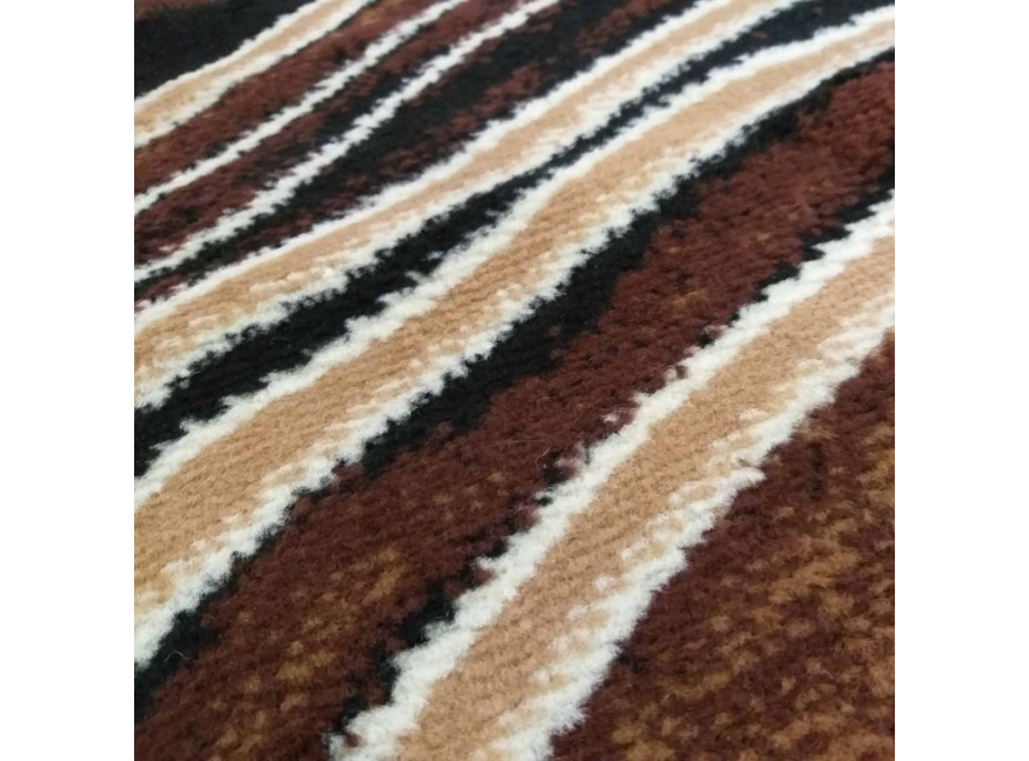Kusový koberec ALPHA Sand - hnědý