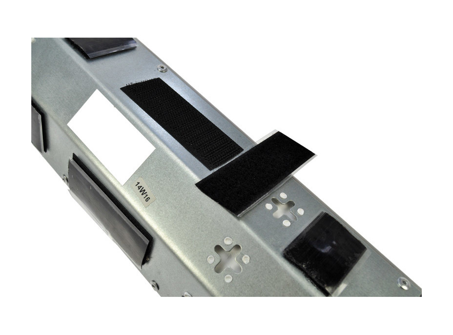 Prodlužovací přívod, 4 zásuvky, stříbrný, 1,5m, rohový design