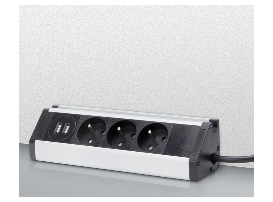 Prodlužovací přívod, 3 zásuvky + 2X USB, 1,5m, 3 x 1mm2, hliník, rohový design