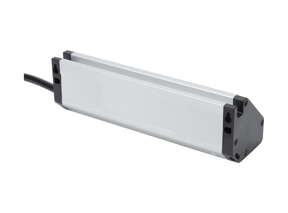 Prodlužovací přívod, 3 zásuvky + 2X USB, 1,5m, 3 x 1mm2, hliník, rohový design
