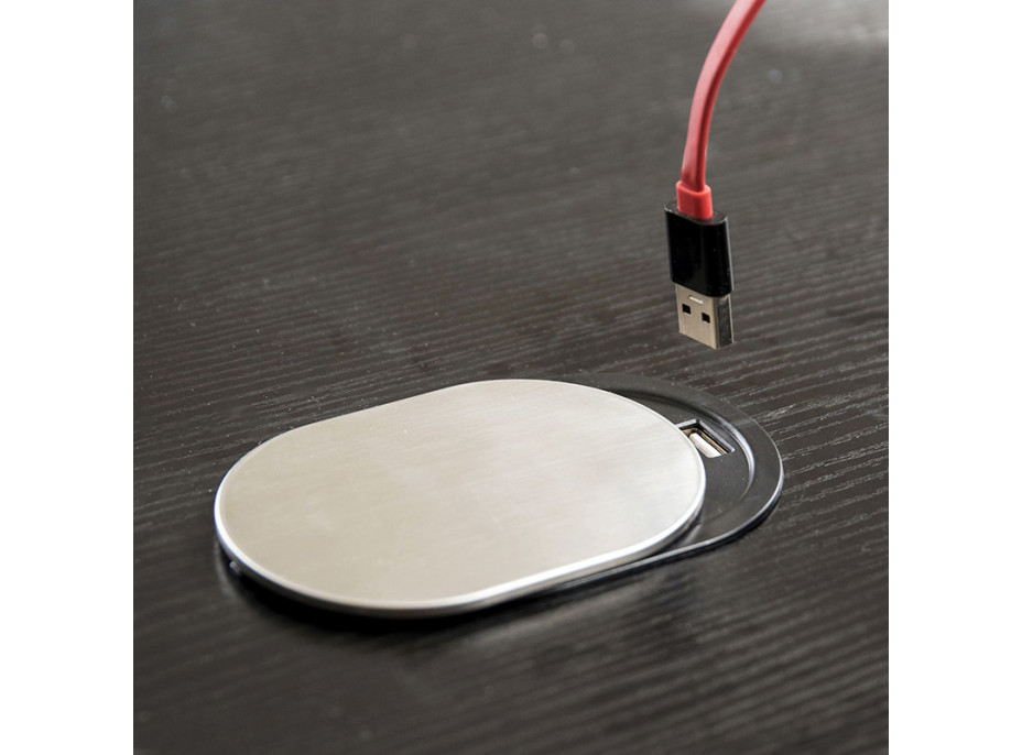 1x vestavná zásuvka + 1x USB s posuvným víčkem, délka 1,9m, USB 2400mA