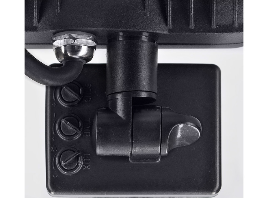LED reflektor PRO se senzorem, 30W, 2760lm, 5000K, IP44