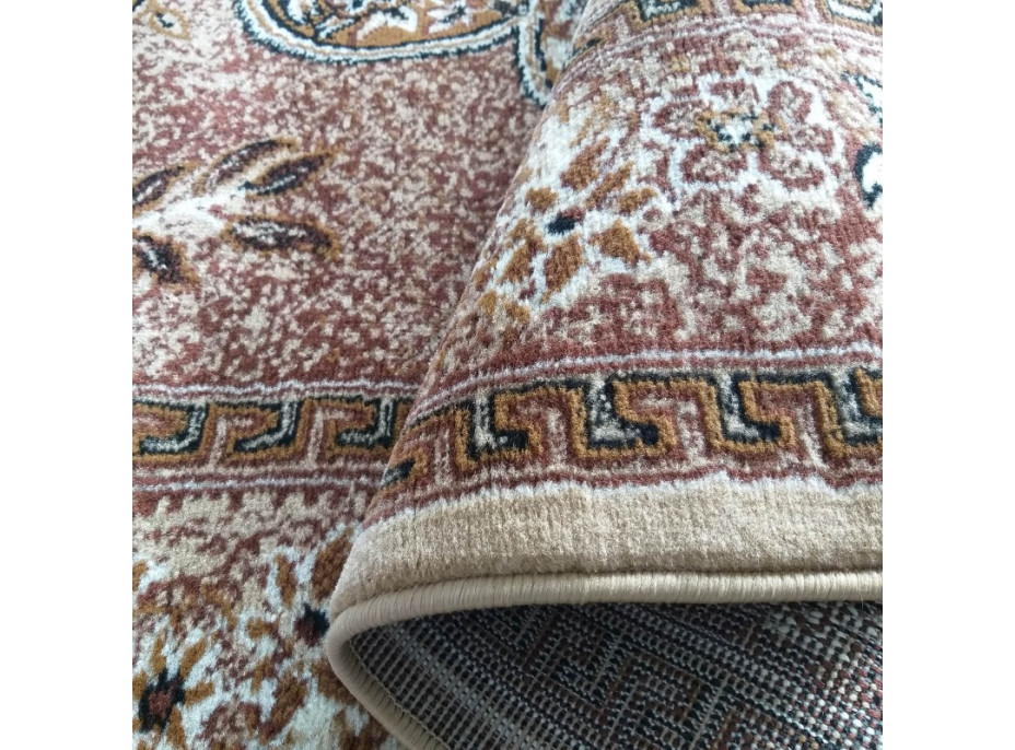 Kusový koberec ALPHA Garden - hnědý