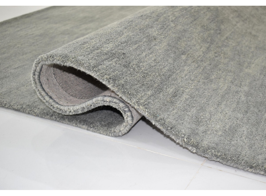 Ručně všívaný kusový koberec Asra wool silver