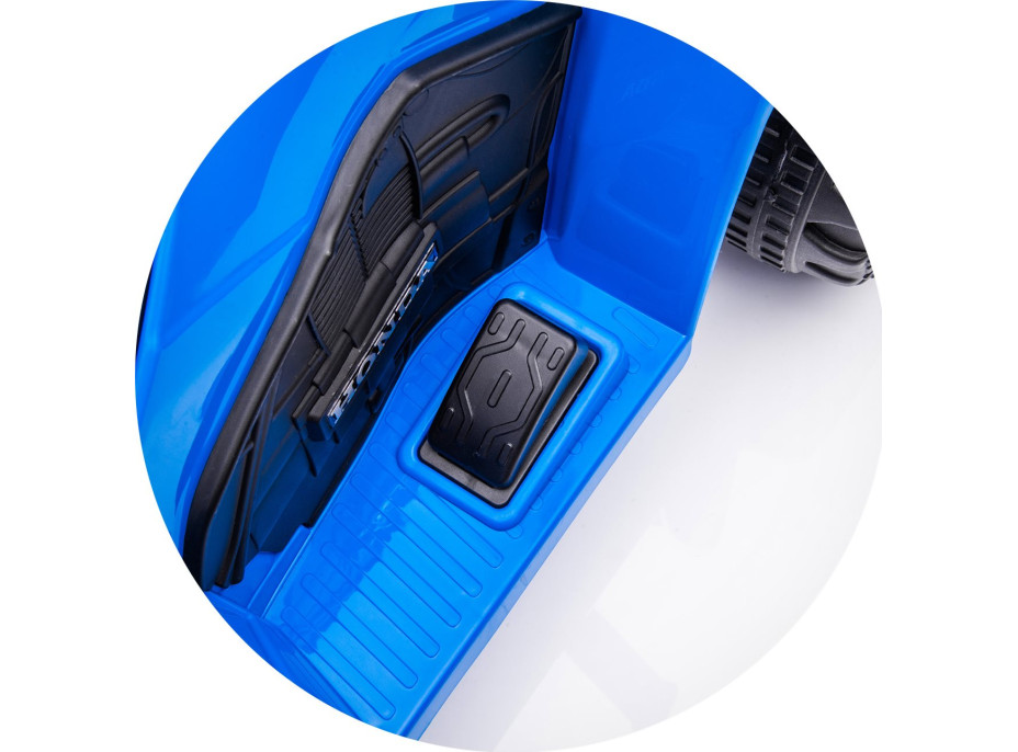 CHIPOLINO Elektrické vozítko Čtyřkolka 6V Honda s melodiemi ATV Blue