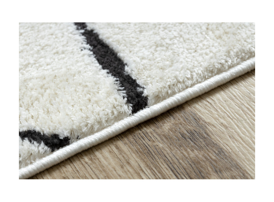 Kusový koberec Mode 8522 abstract cream/black