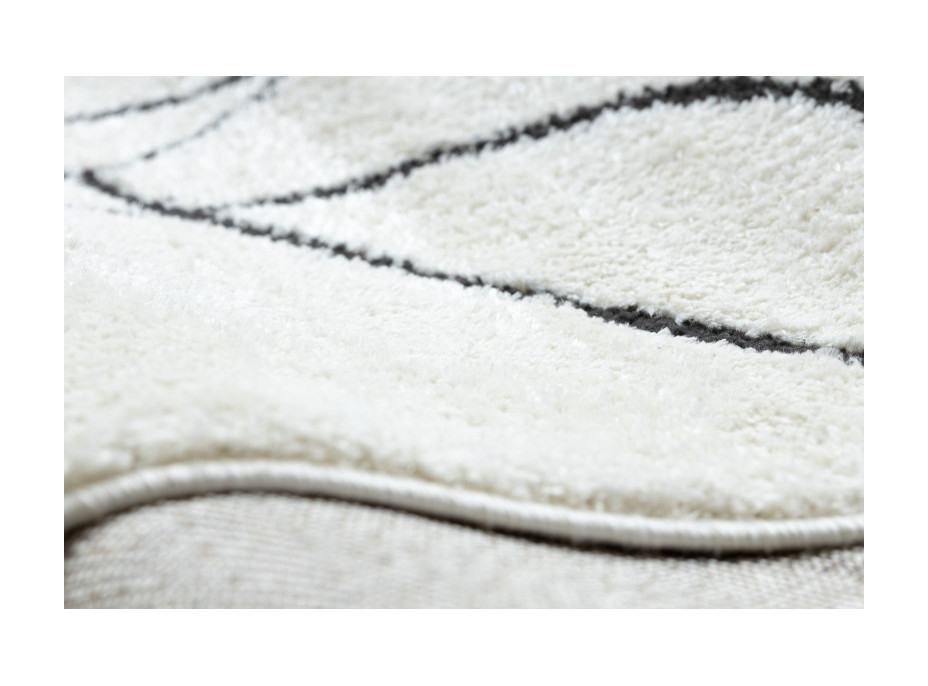 Kusový koberec Mode 8522 abstract cream/black
