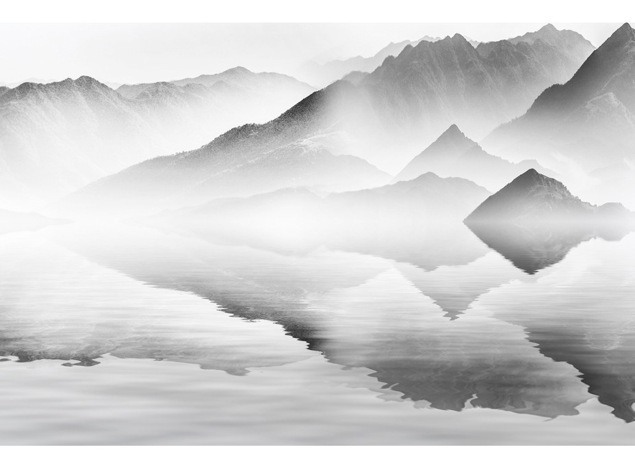 Moderní fototapeta - Horské jezero v mlze - 360x270 cm