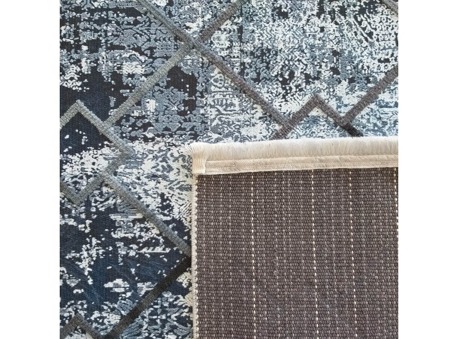 Kusový koberec Hypnos - tmavě modrý