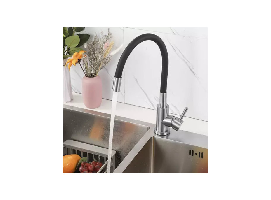 Kuchyňská baterie s flexibilním ramínkem - černá