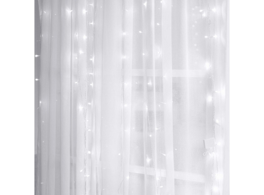 Světelný závěs na drátku s dálkovým ovladačem 3x3 m - 300 LED - studená bílá