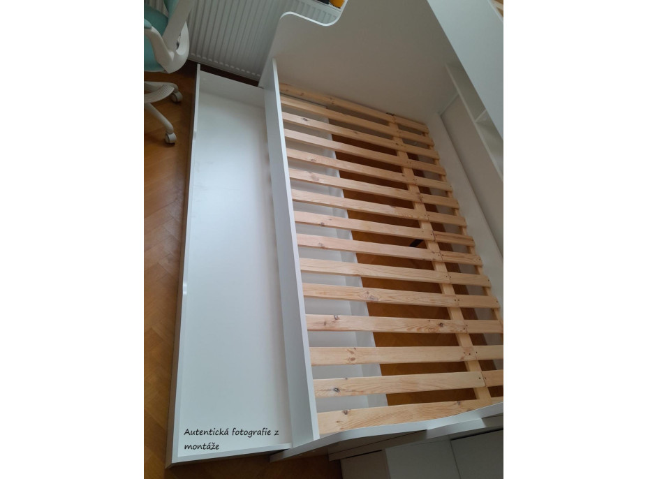 Dětská patrová postel s rozšířeným spodním lůžkem a šuplíkem HARRY bílo-růžová - 200x90/120 cm