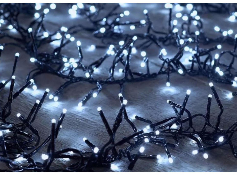 Vánoční LED řetěz - 300 LED - studená bílá