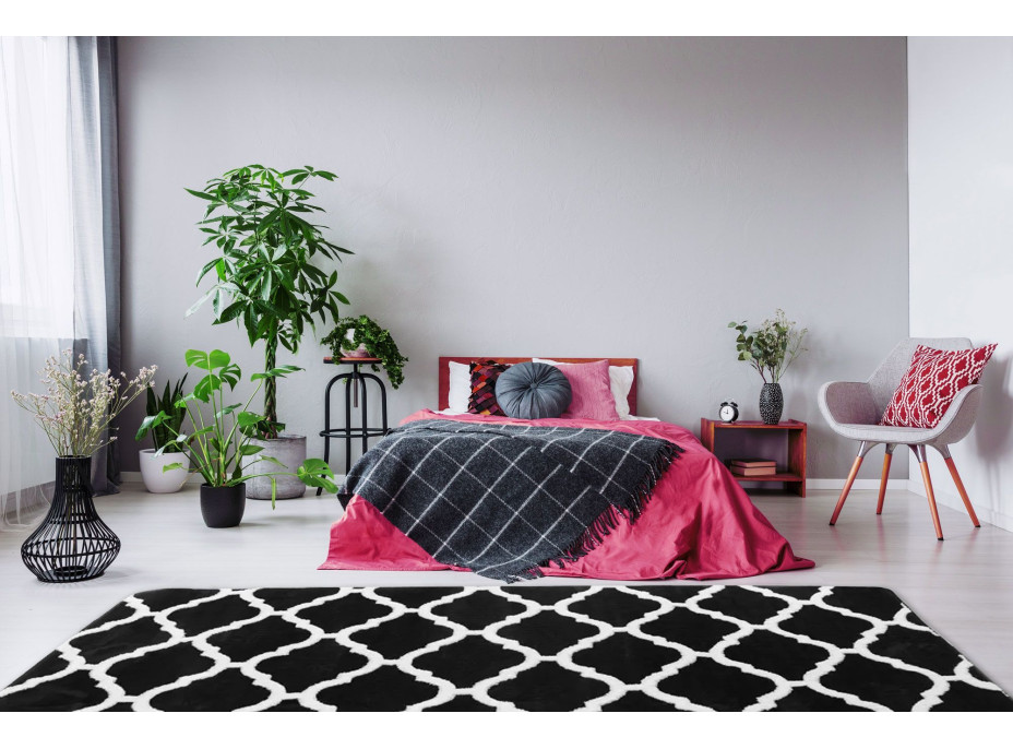 Plyšový koberec 3D Home - Maroko - černý