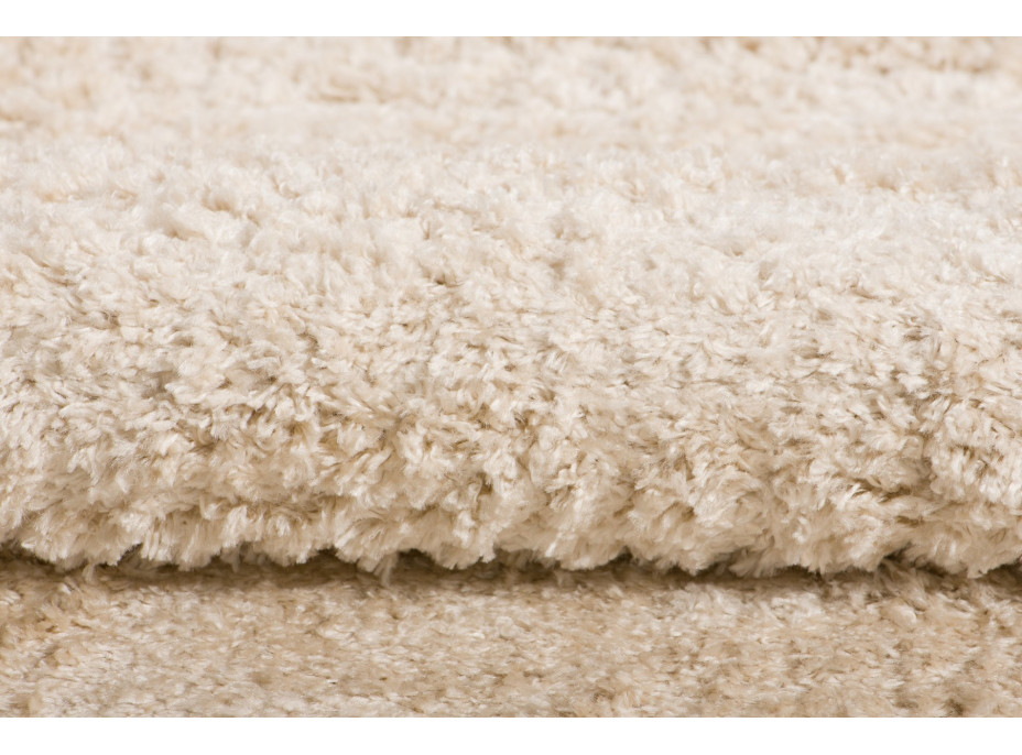 Kusový koberec Shaggy VERSAY Mono - béžový