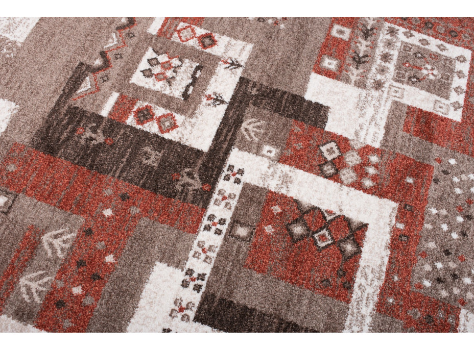 Kusový koberec SARI Jumble - hnědý/červený