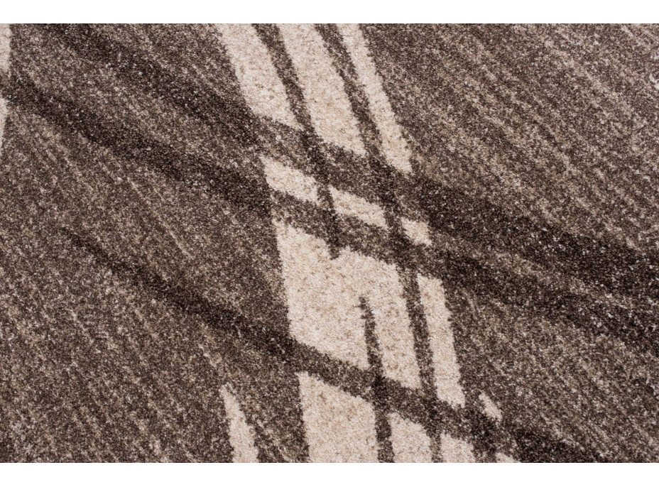 Kusový koberec SARI Grass - hnědý