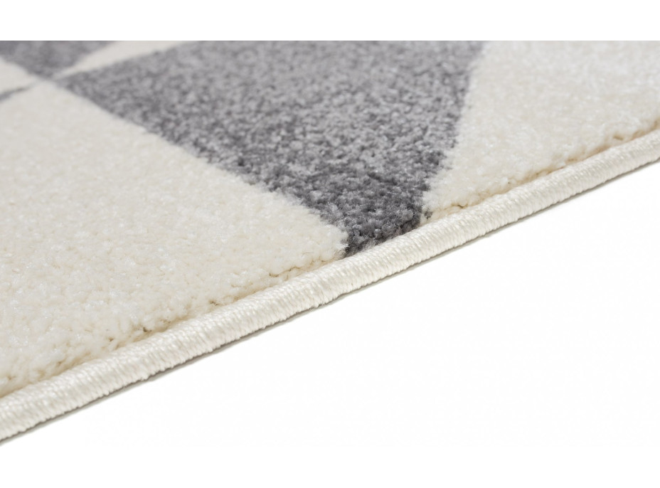 Kusový koberec MAROKO Shape - šedý/krémový