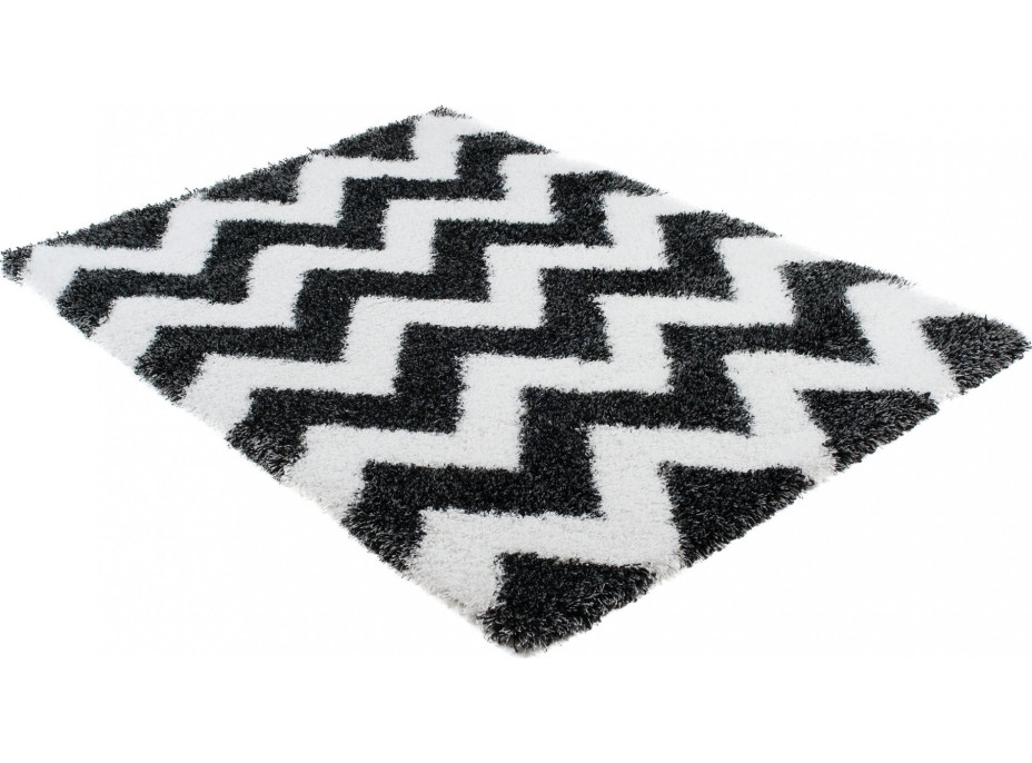 Kusový koberec Shaggy OPTIMAL Cik cak - černý/bílý