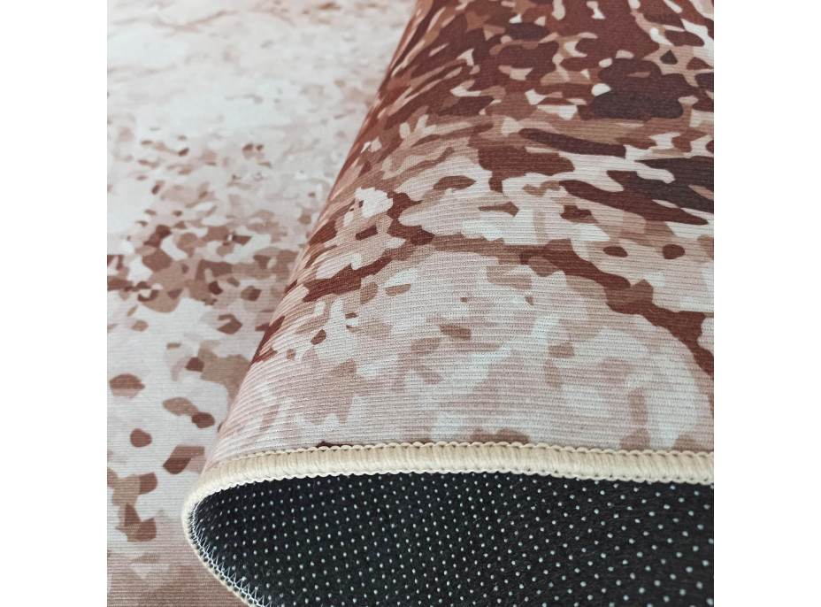 Kusový koberec HONOR Sea - hnědý