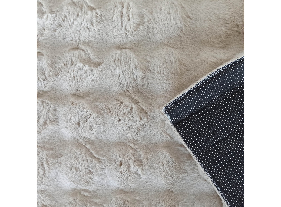 Kusový koberec MERLIN 3D - imitace králičí kožešiny - latte