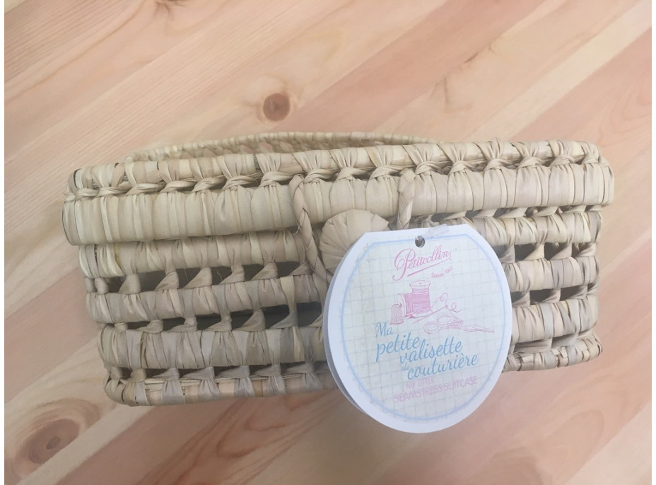 Petitcollin Můj malý švadlenský kufřík 7 (pro panenku 28 cm)