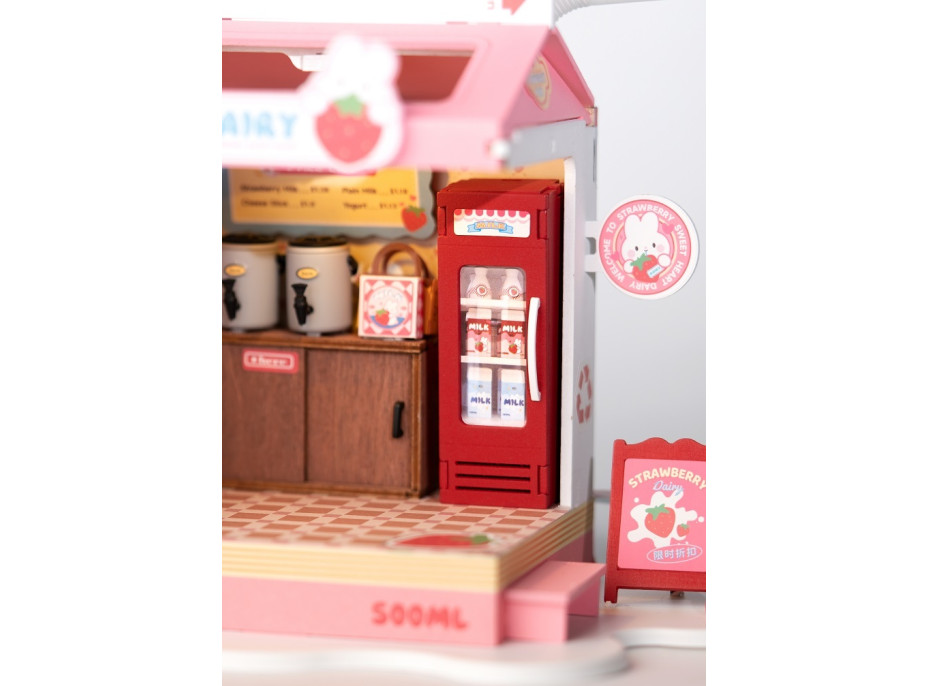 RoboTime miniatura domečku Mléčný bar Strawberry