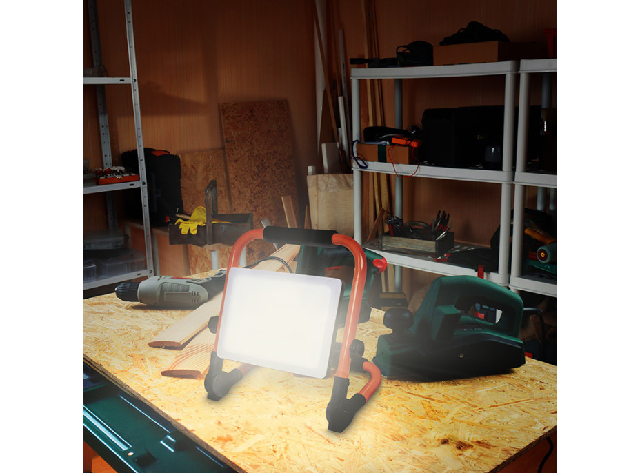 Solight LED reflektor se sklopným stojanem, 50W, 4500lm, 4000K, kabel se zástrčkou, IP65