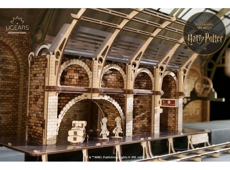 UGEARS 3D puzzle Harry Potter: Nástupiště 9 ¾ 230 dílků