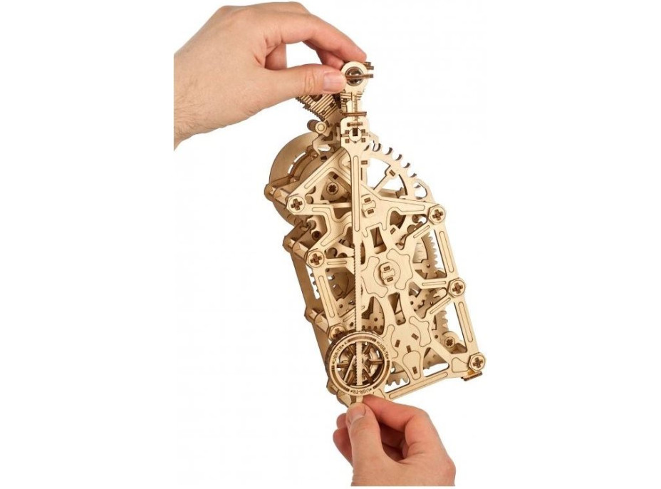 UGEARS 3D puzzle Hodiny motoru 265 dílků