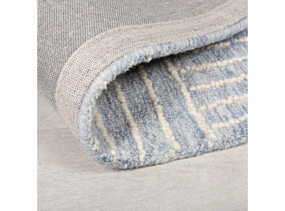 Kusový koberec Memphis Abstract Check Blue