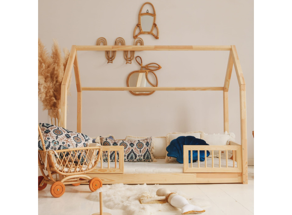 Dětská domečková Montessori postel z masivu borovice PIOLI DUO - 160x80 cm
