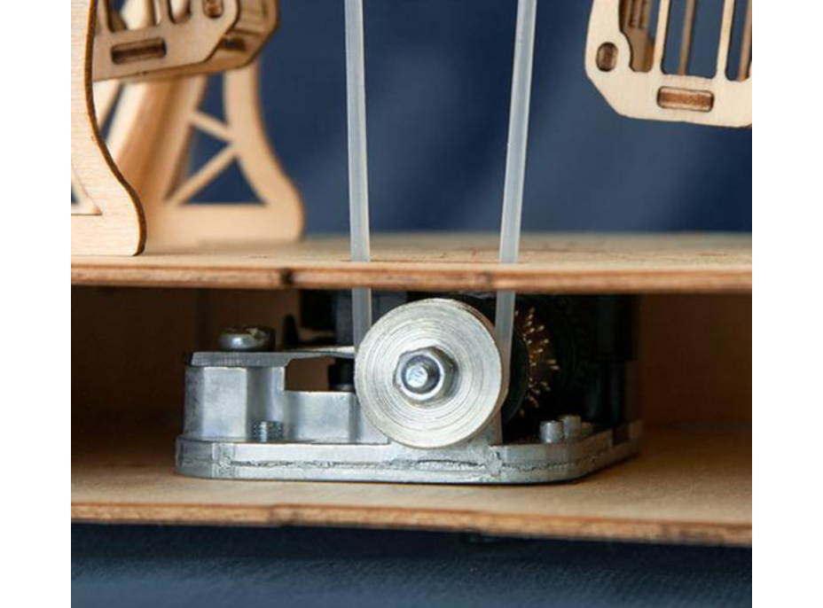 ROBOTIME Rolife 3D dřevěné puzzle Ruské kolo (hrací skříňka) 278 dílků