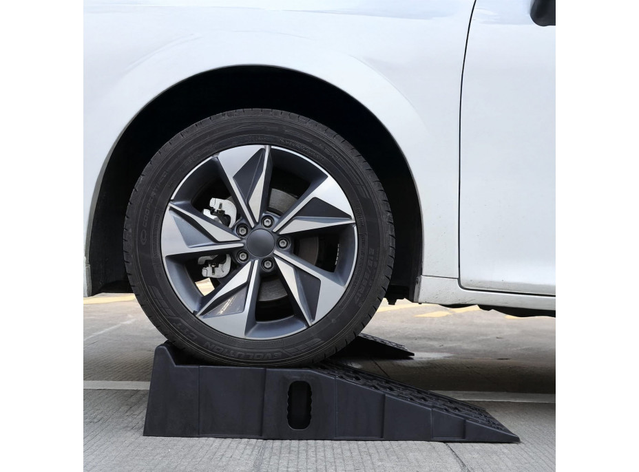 Nájezdová rampa AUTOFIX komplet 2 ks do 5T