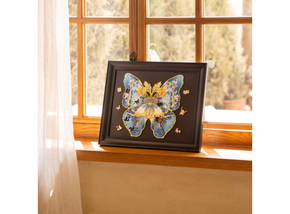 RoboTime Dřevěné puzzle Motýl Morpho Helena