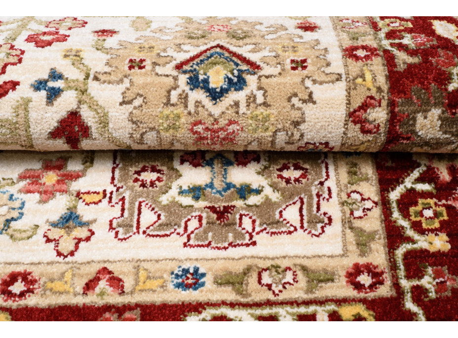 Kusový koberec RIVOLI Sivas - krémový/červený