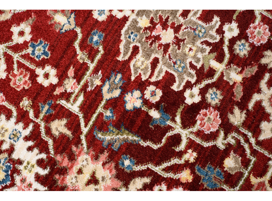 Kusový koberec RIVOLI Sivas - červený